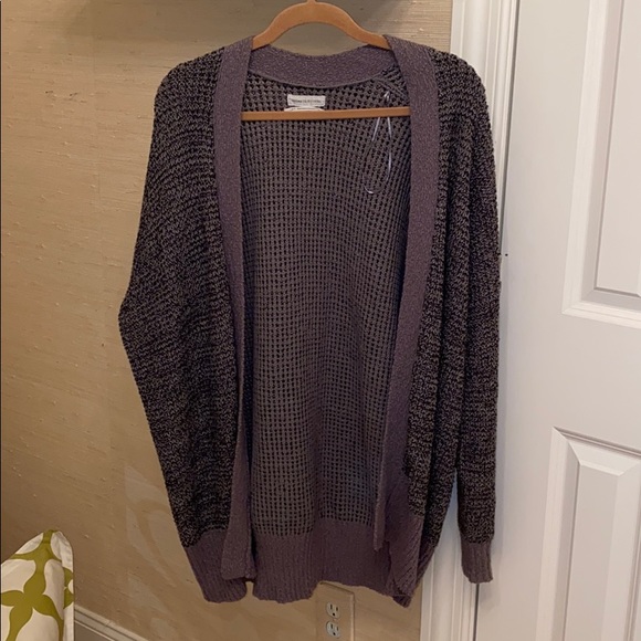 sweater - Picture 1 of 1